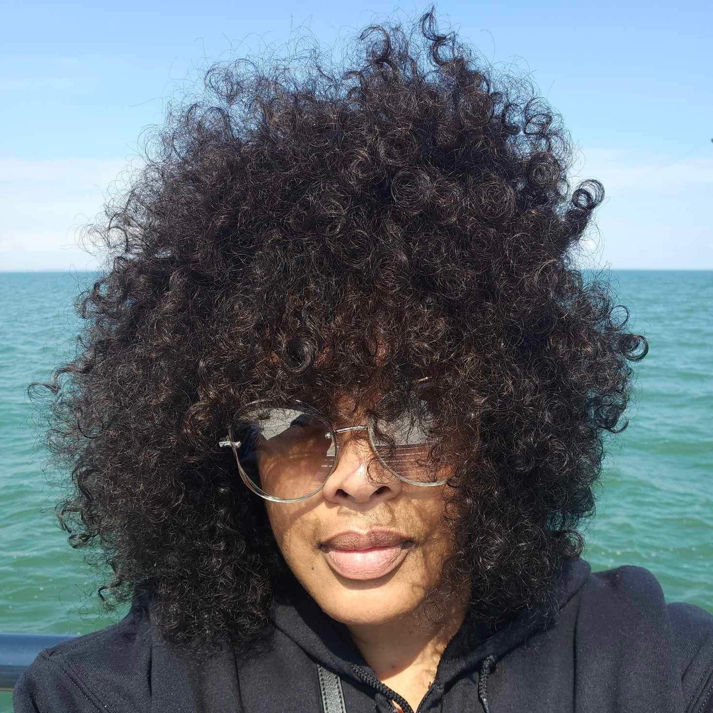 KINKY CURLY