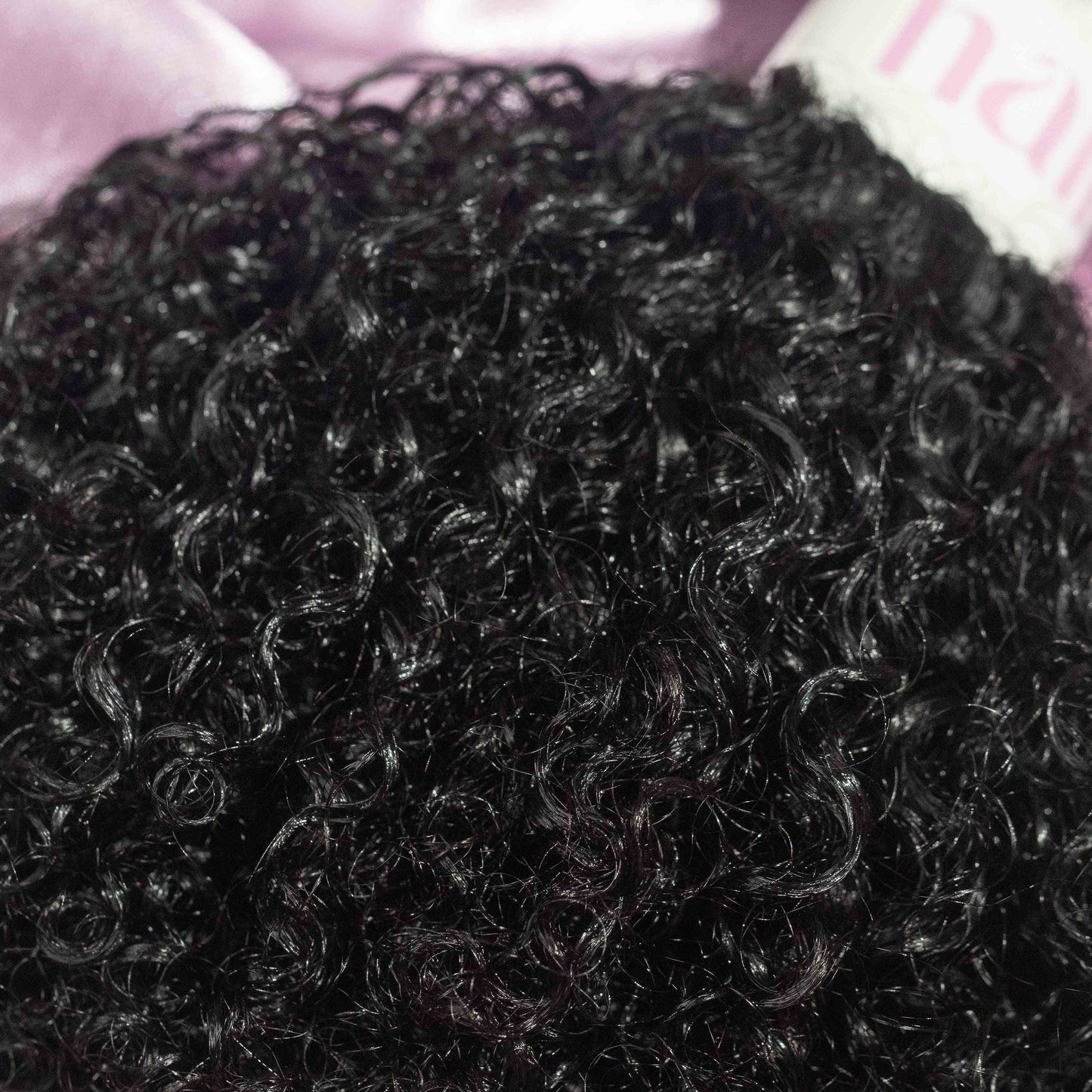JAMAICAN CURLY BUNDLES